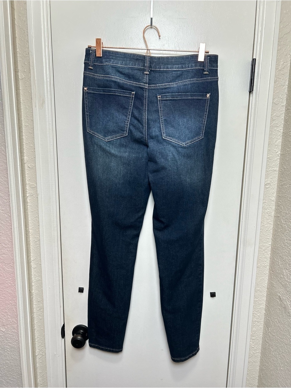 [sold] - Picture 6 of 8